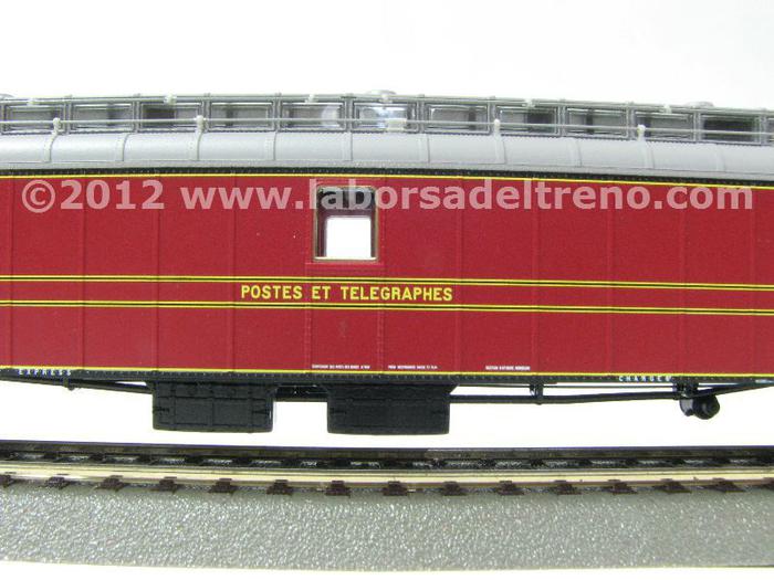 Ls models - 40404 Carro postale PAyi SNCF tipo OCEM 21,6 m, livrea rossa  PTT, MIDI, epoca II