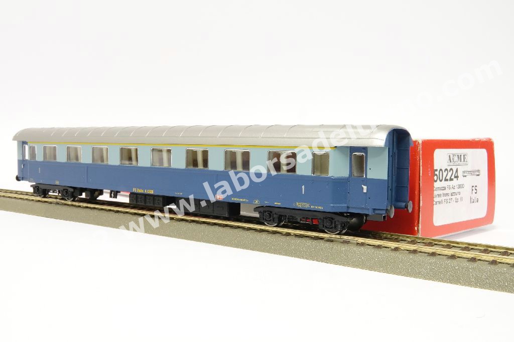 Acme - 50224 Carrozza tipo 13000 di 1a cl. FS, livrea Treno Azzurro, ep. III