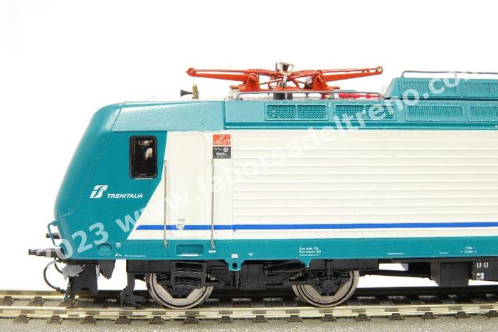 Vitrains 2001.6