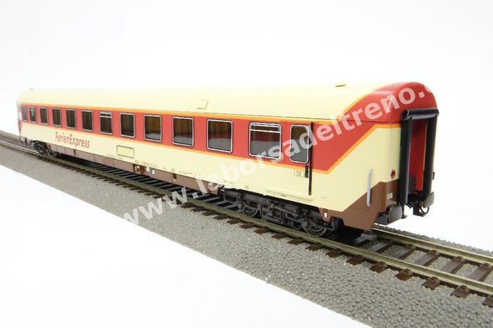LS Models PI9600.4